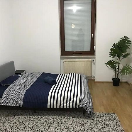 Appartement Spacieux A 10 Min Du Centre Strasburgo Esterno foto